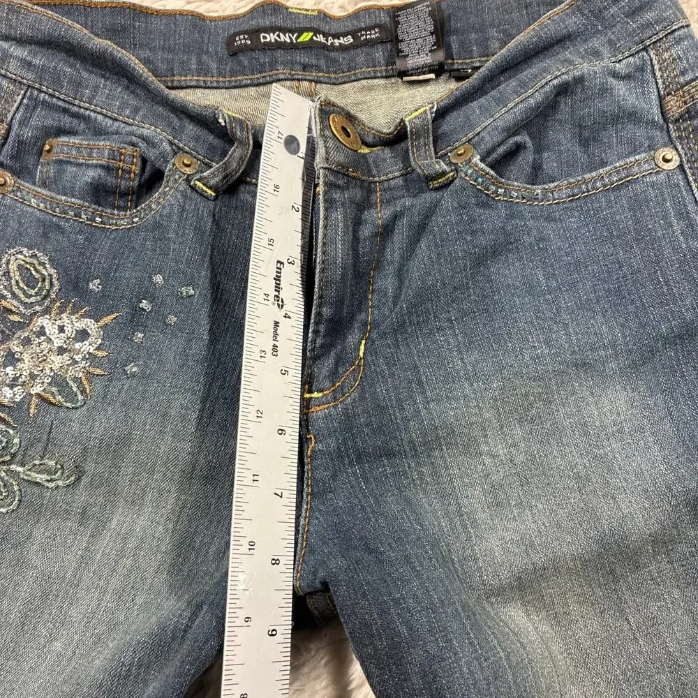 DKNY So Low Lita Jeans Womens 6 Bootcut Floral Embellished Distressed Denim Boho
